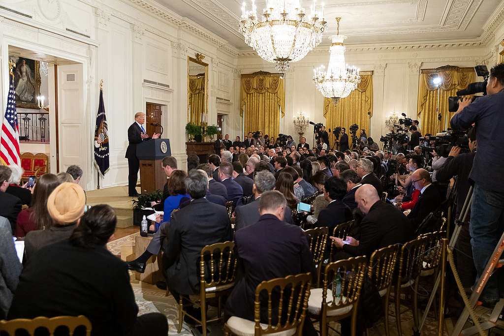 Presidential press conference with Donald Trump and the #political_media